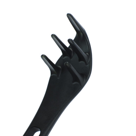Feature 1 Claws Black